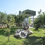 Stagnum Baba - Impressive Luxury With Heated Pool, Hot Tub, Playroom And Upscale House Design