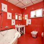 Stagnum Baba - Impressive Luxury With Heated Pool, Hot Tub, Playroom And Upscale House Design * Trogir