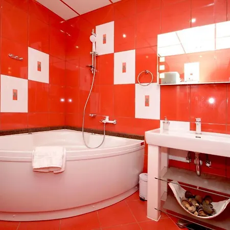 Stagnum Baba - Impressive Luxury With Heated Pool, Hot Tub, Playroom And Upscale House Design * טרוגיר